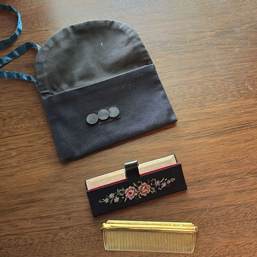 Vintage Evening Wear Accessories - image 3 of 15