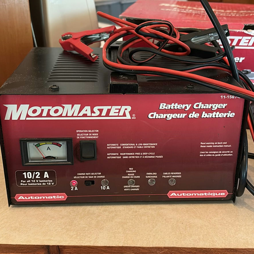 MotoMaster 10/2A Battery Charger and Cordless Drill Kit - image 2 of 10