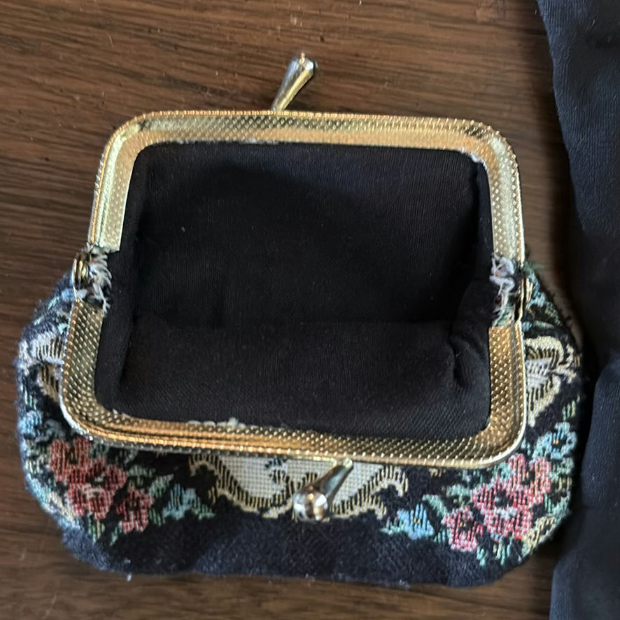 Vintage Evening Wear Accessories - image 12 of 15