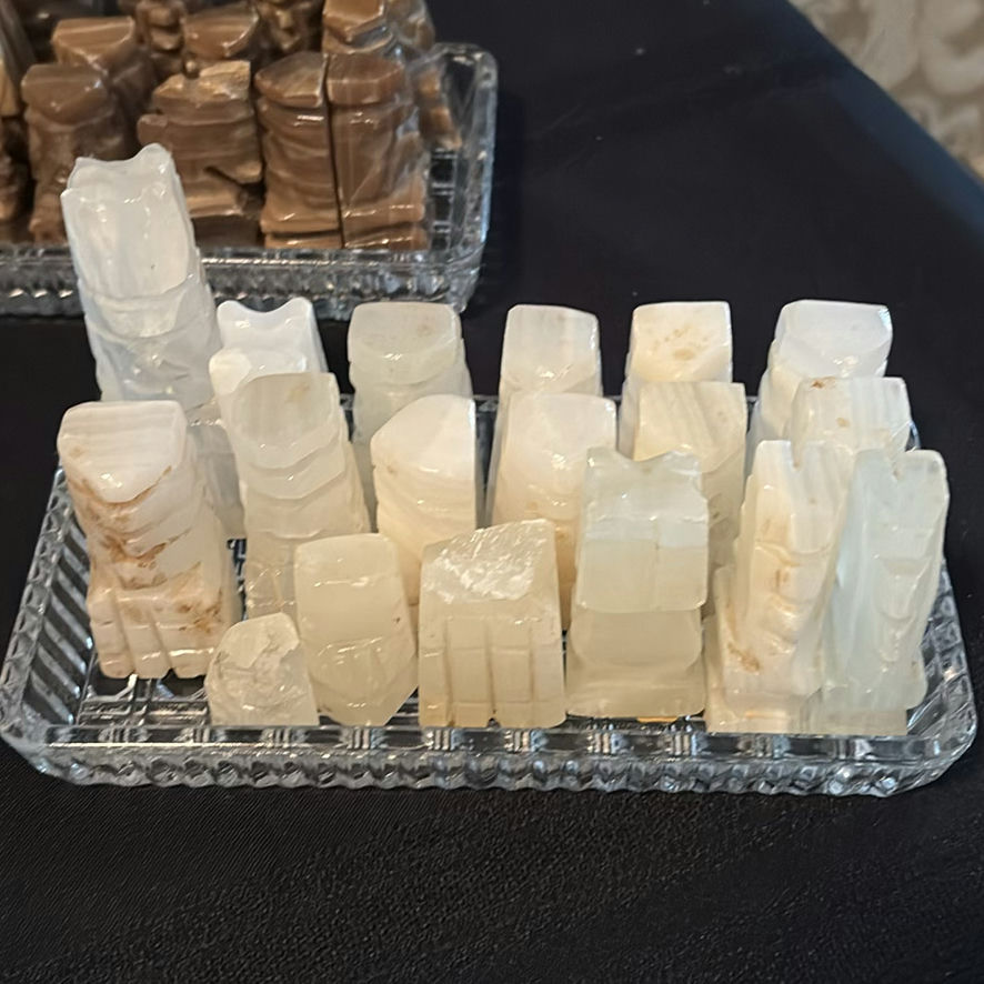 Mexican Brown & White Onyx Chess Set - image 5 of 13