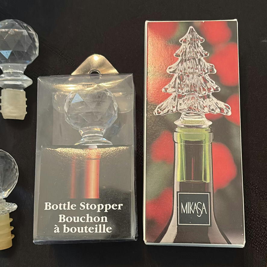 Crystal Ice Bucket and Wine Accessories - image 9 of 15
