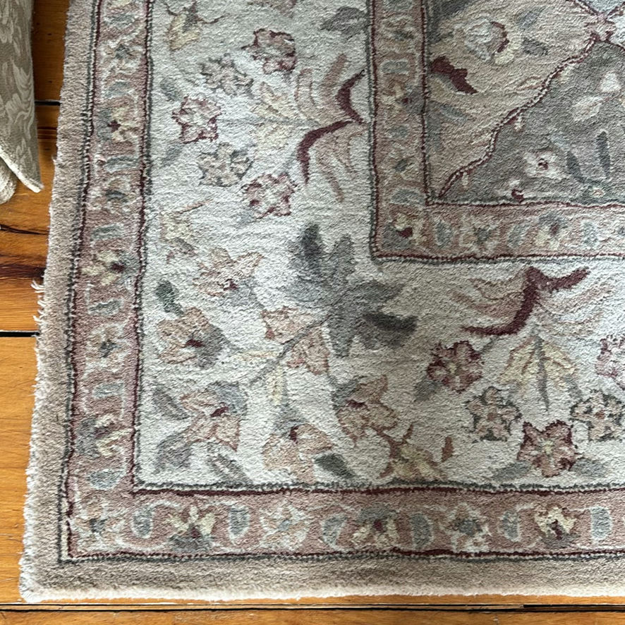 100% Wool Rug - image 2 of 13