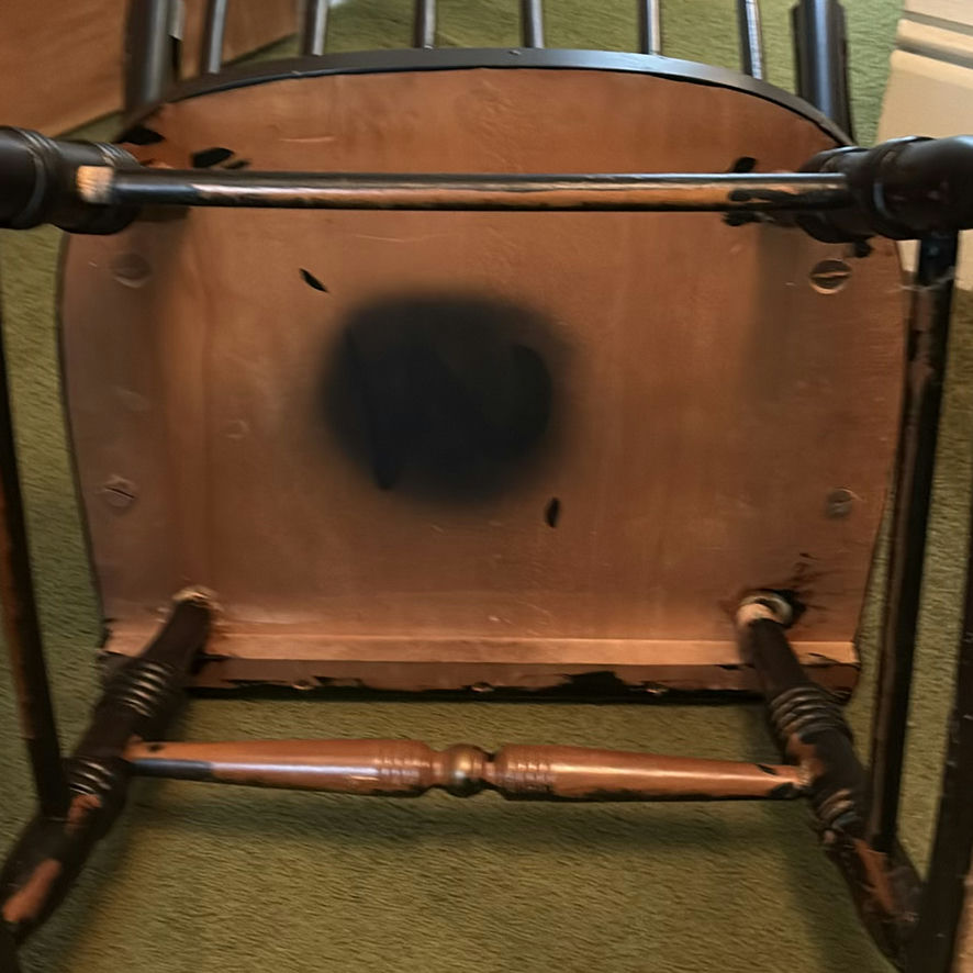 Black Windsor-style rocking chair - image 9 of 9