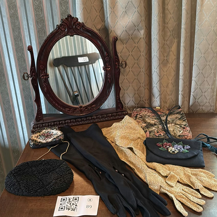 Vintage Evening Wear Accessories - image 1 of 15