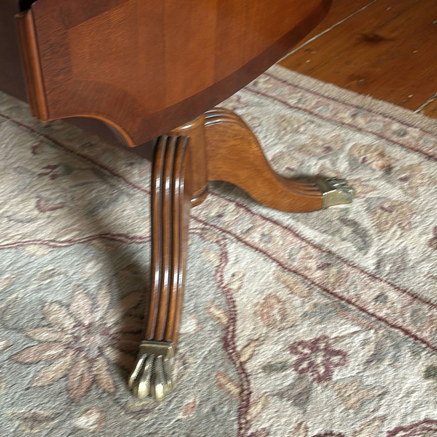 Drop Leaf Coffee Table - image 3 of 9