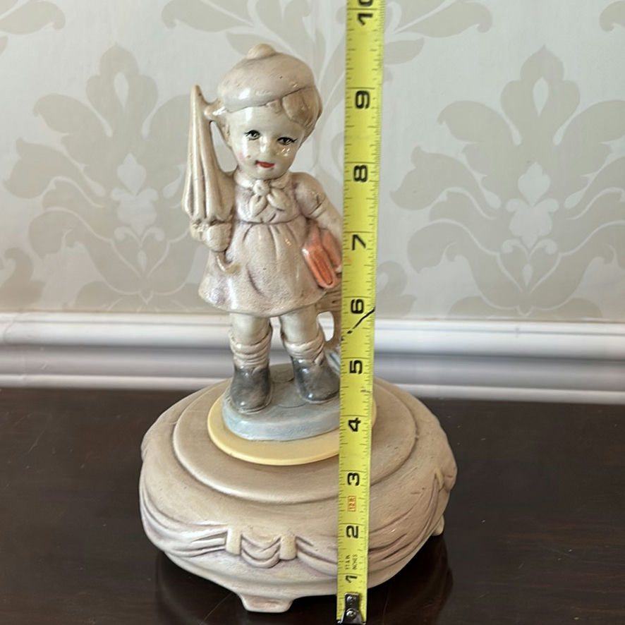 Vintage Toys & Unique Items - image 13 of 16