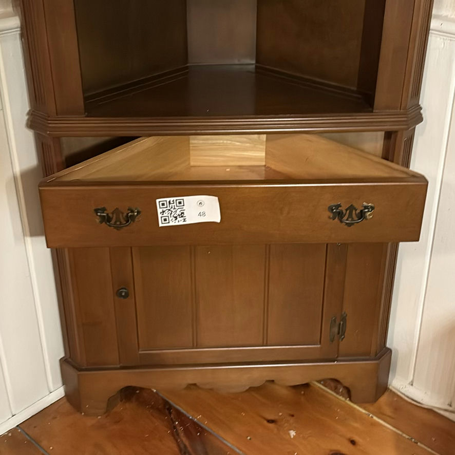 KRUG Corner Cabinet - image 5 of 10