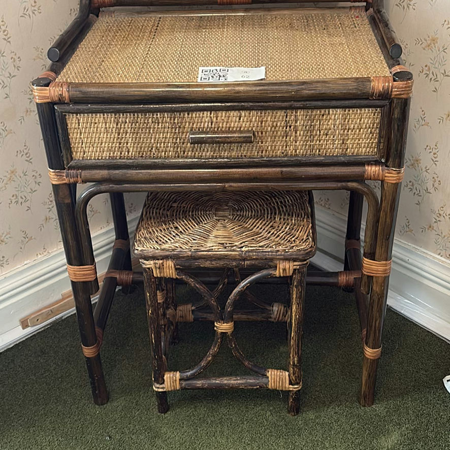 Bamboo & Rattan Vanity Set - image 11 of 11