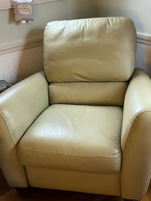 Cream leather armchair 37” - Image 1 of 1
