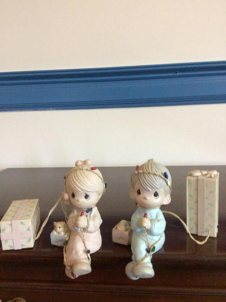 Precious Moments light figurines with gift boxes - image 1 of 1