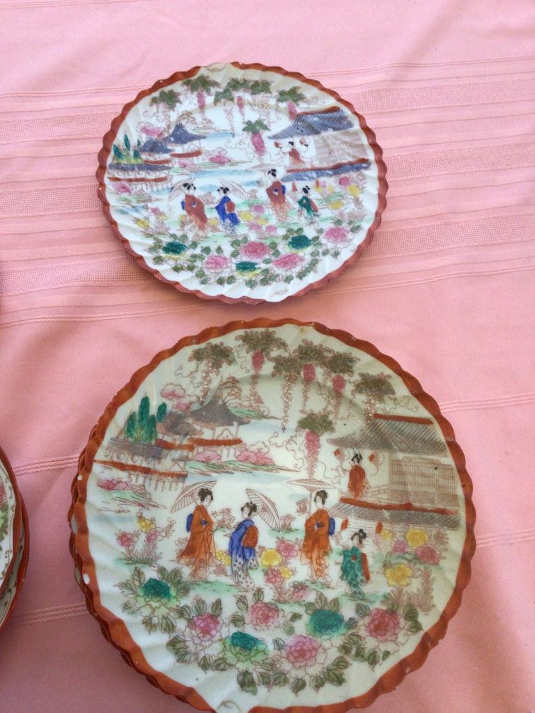 Decorative Japanese porcelain plates with scenic transfers - image 3 of 4
