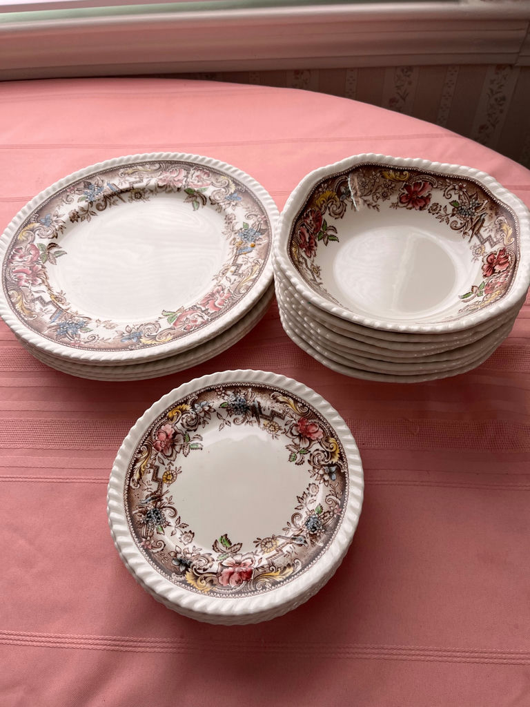 Devonshire dinnerware set with plates and bowls - image 1 of 5