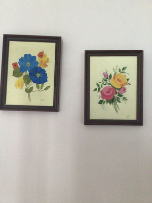 Two Framed Floral Prints - Image 1 of 3