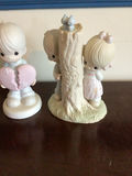 Precious Moments Pastel ceramic children's figurine set - thumbnail 3 of 5