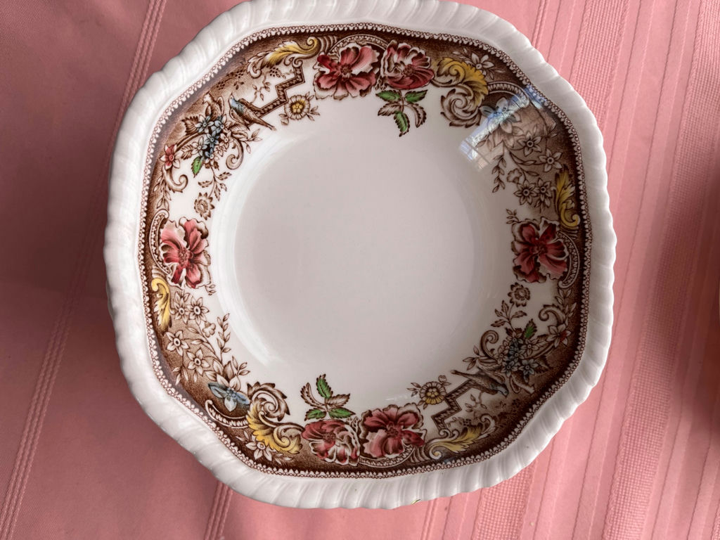 Devonshire dinnerware set with plates and bowls - image 4 of 5