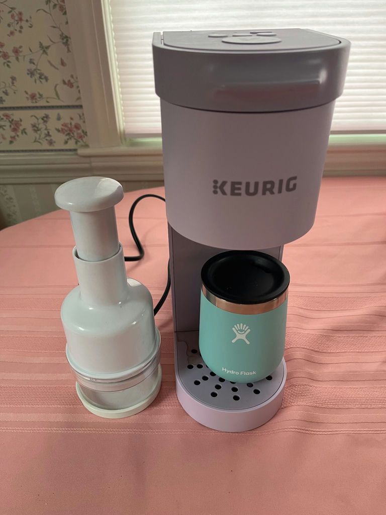 Keurig coffee maker, Hydro Flask tumbler, and handheld food chopper - image 1 of 1