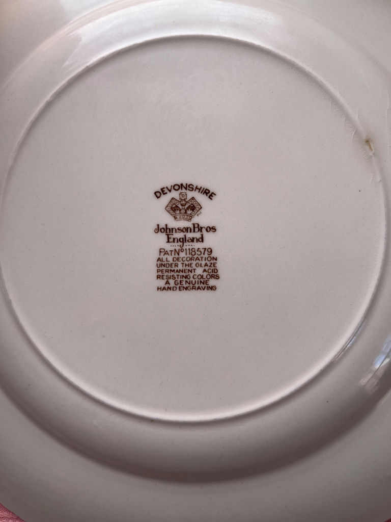 Devonshire dinnerware set with plates and bowls - image 5 of 5