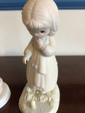 Precious Moments Pastel porcelain figurine set featuring children - thumbnail 5 of 6