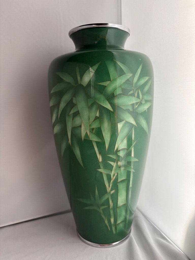 Japanese Meiji Period (1868-1912) Porcelain and Enamel Vase - image 1 of 5