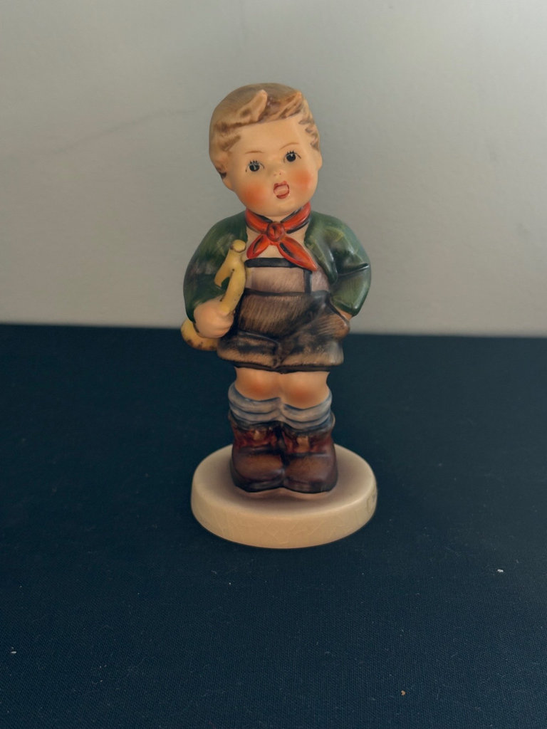 Charming Vintage Hummel and Arnart Collectible Figurines - image 5 of 10