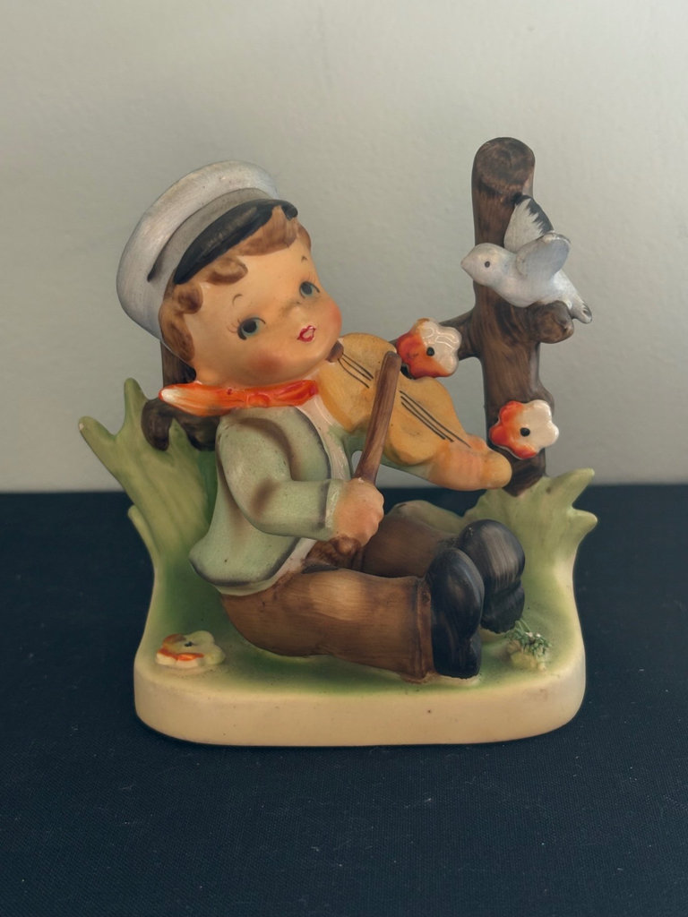 Charming Vintage Hummel and Arnart Collectible Figurines - image 2 of 10