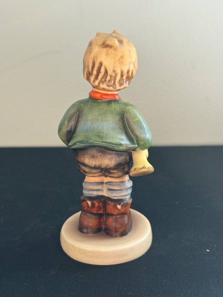 Charming Vintage Hummel and Arnart Collectible Figurines - image 6 of 10