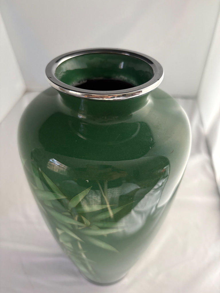 Japanese Meiji Period (1868-1912) Porcelain and Enamel Vase - image 3 of 5