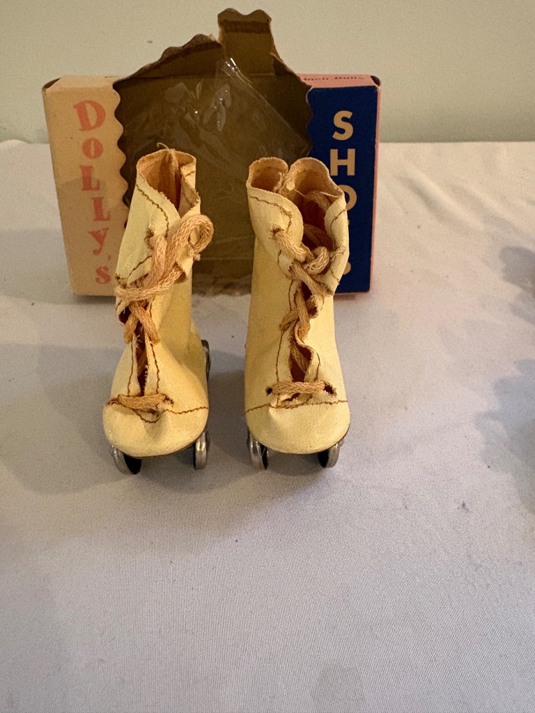 Vintage Doll Collection with Various Outfits and Accessories - image 17 of 25