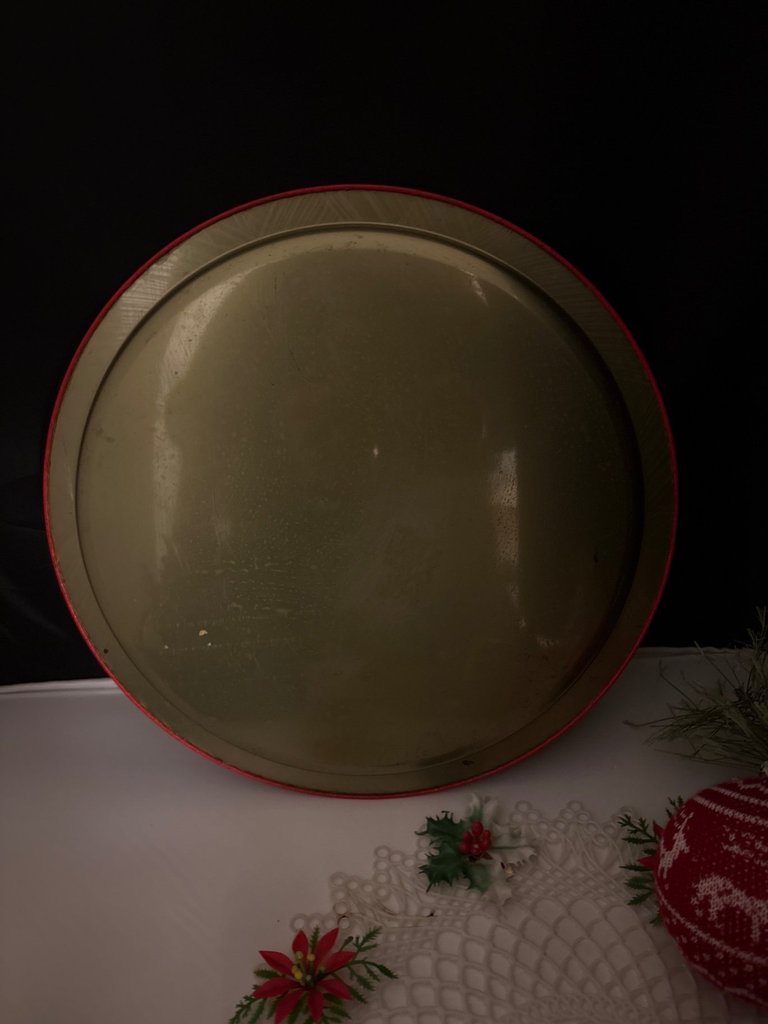 Retro Coca Cola Santa Tray + Vintage Christmas Decor - image 5 of 13