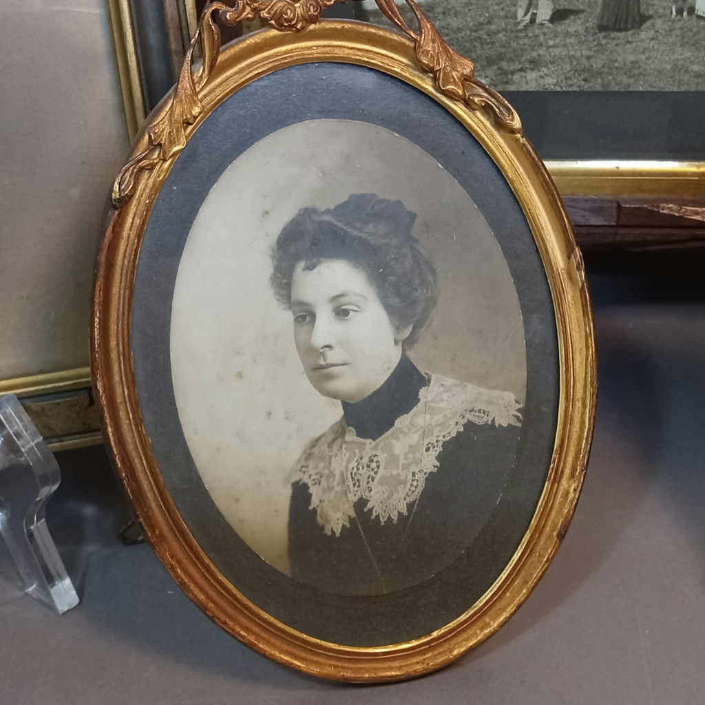 Antique Photos & Mini Diary - image 8 of 32