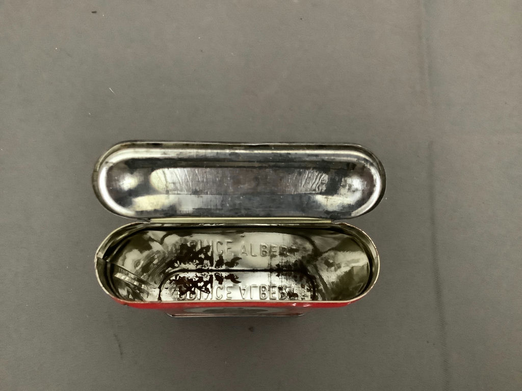 Smokey Containers - image 7 of 10