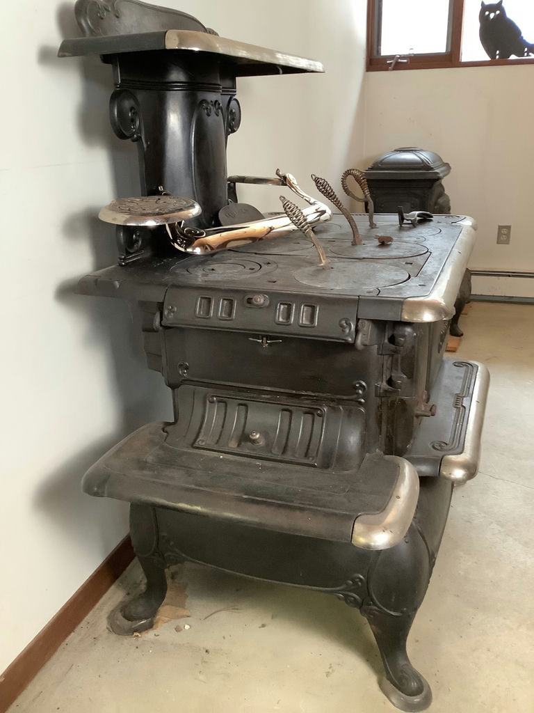 Glenwood Sunny Wood Stove - image 9 of 9