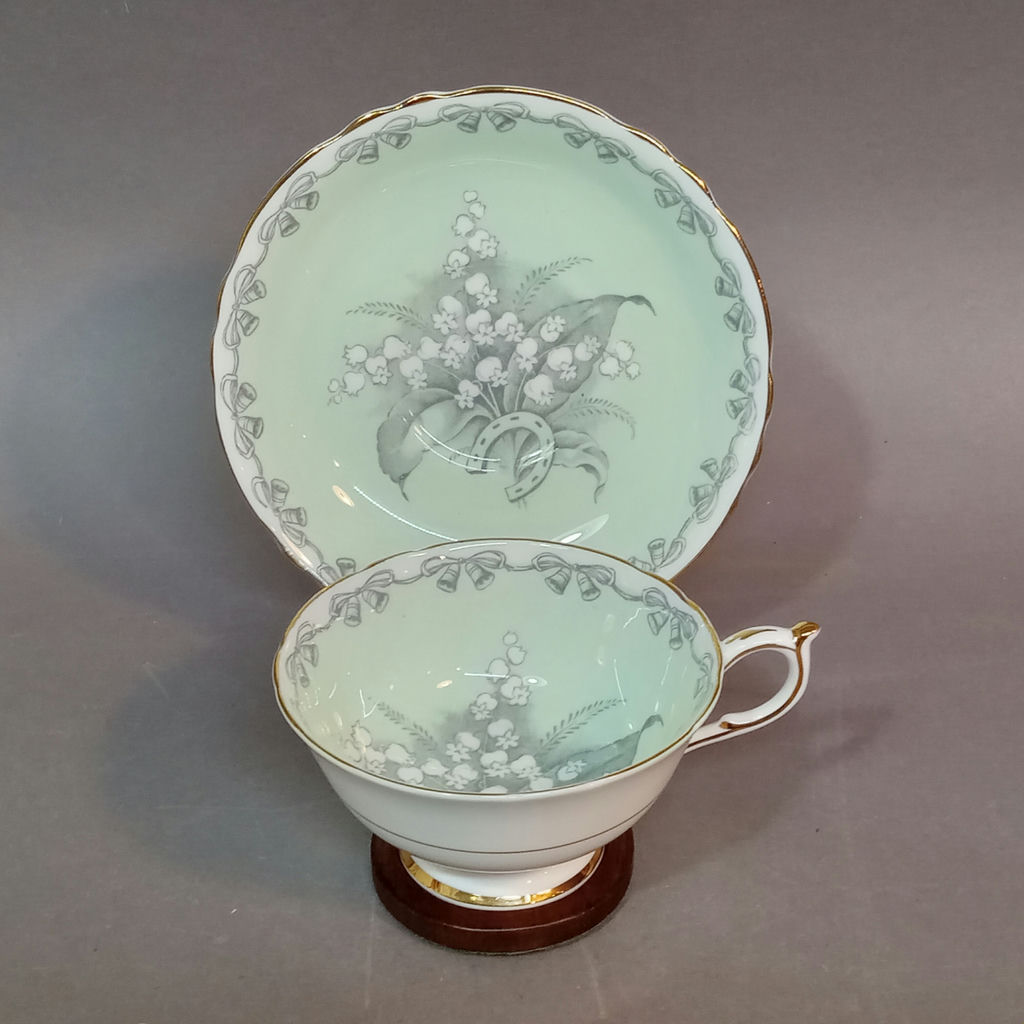 Tea Party - Royal Doulton, Flow Blue, & More - image 15 of 20