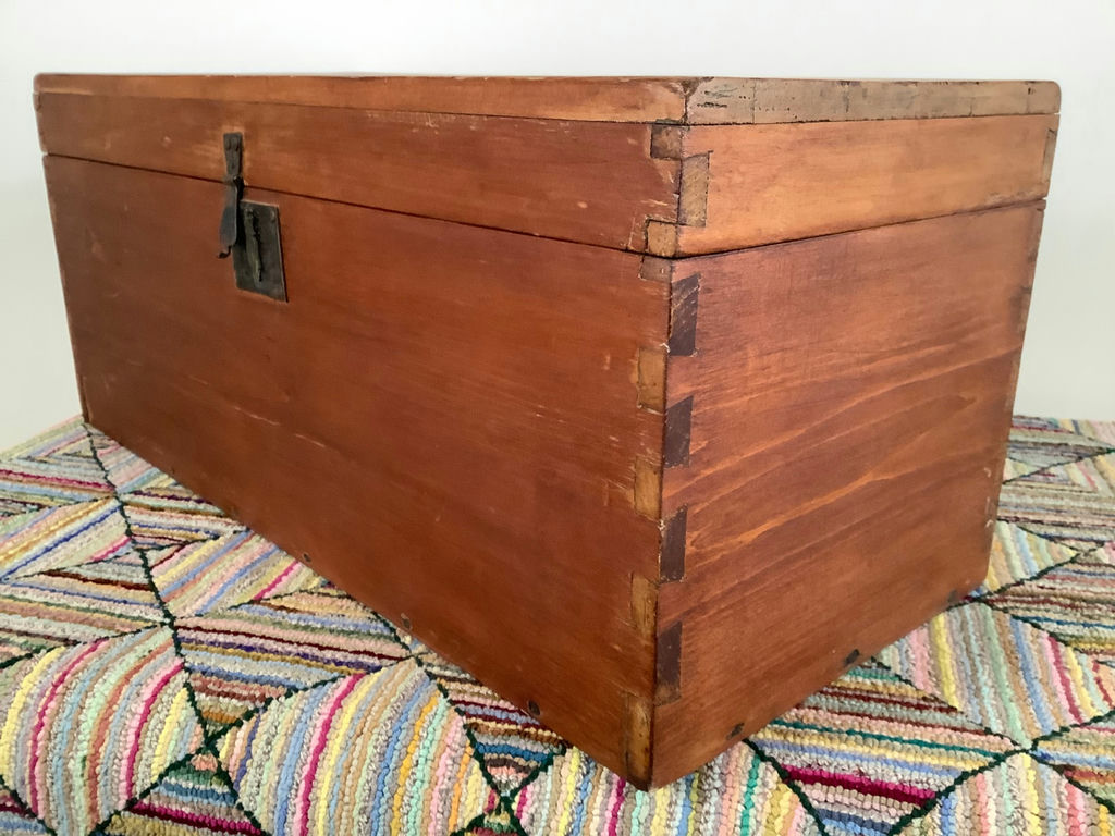 Antique Keepsake Box - image 5 of 6
