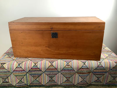 Antique Jewelry/Keepsake Box - Image 1 of 8
