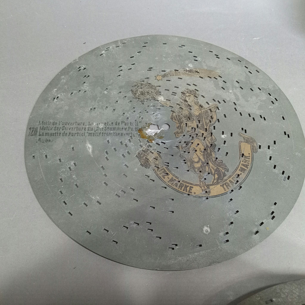 Antique Table Top Polyphone - image 23 of 24