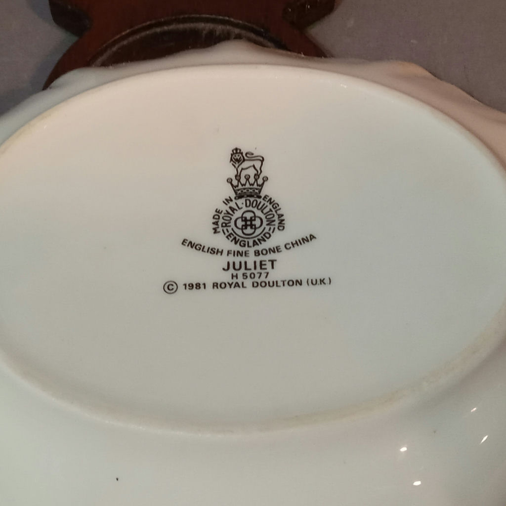 Tea Party - Royal Doulton, Flow Blue, & More - image 20 of 20