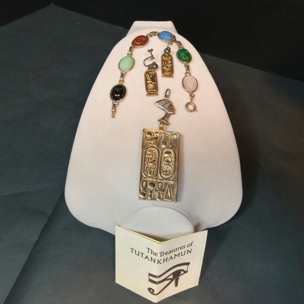 Vintage Egyptian Jewelry - image 1 of 13