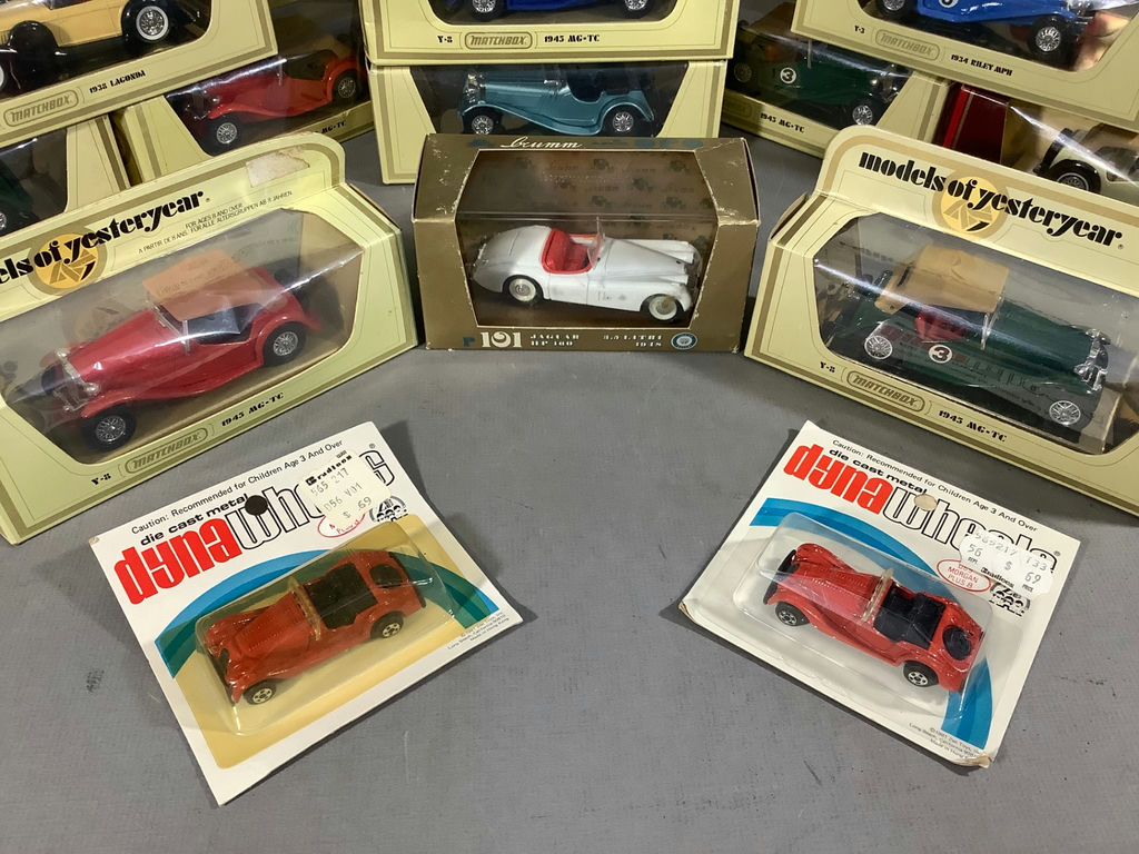 Vintage Model Cars - image 2 of 5