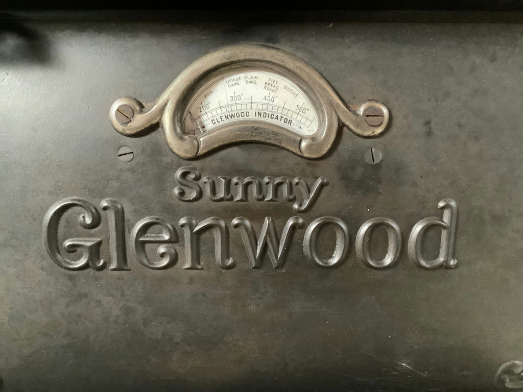 Glenwood Sunny Wood Stove - image 2 of 9