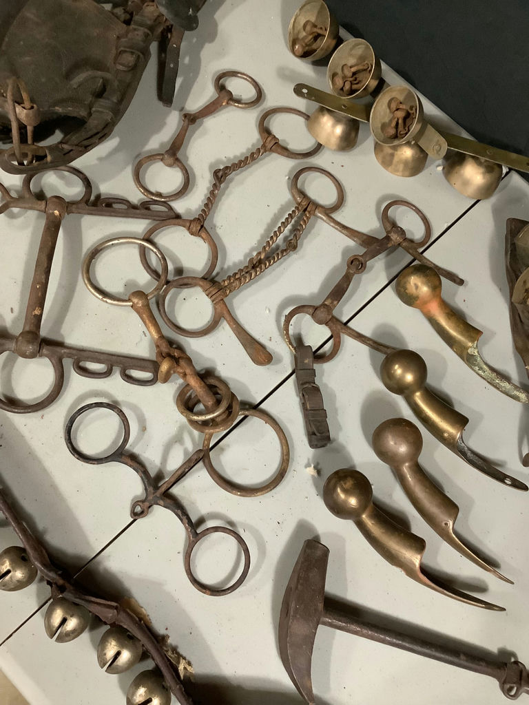 Antique Horse Hardware - image 3 of 6