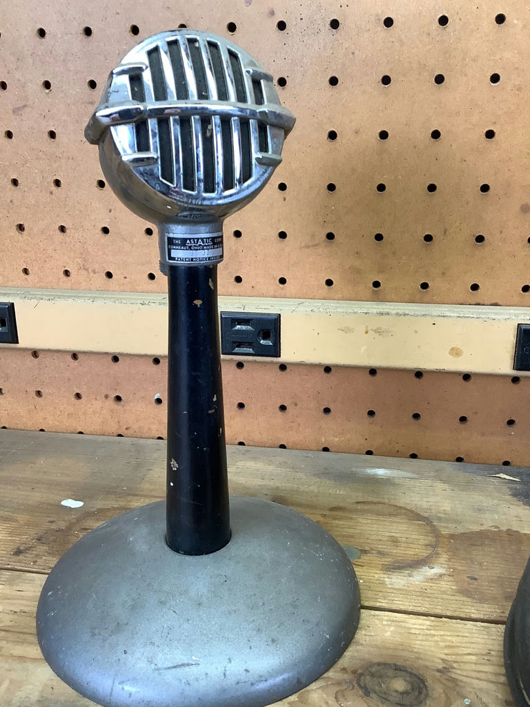 Vintage Microphones - image 4 of 10