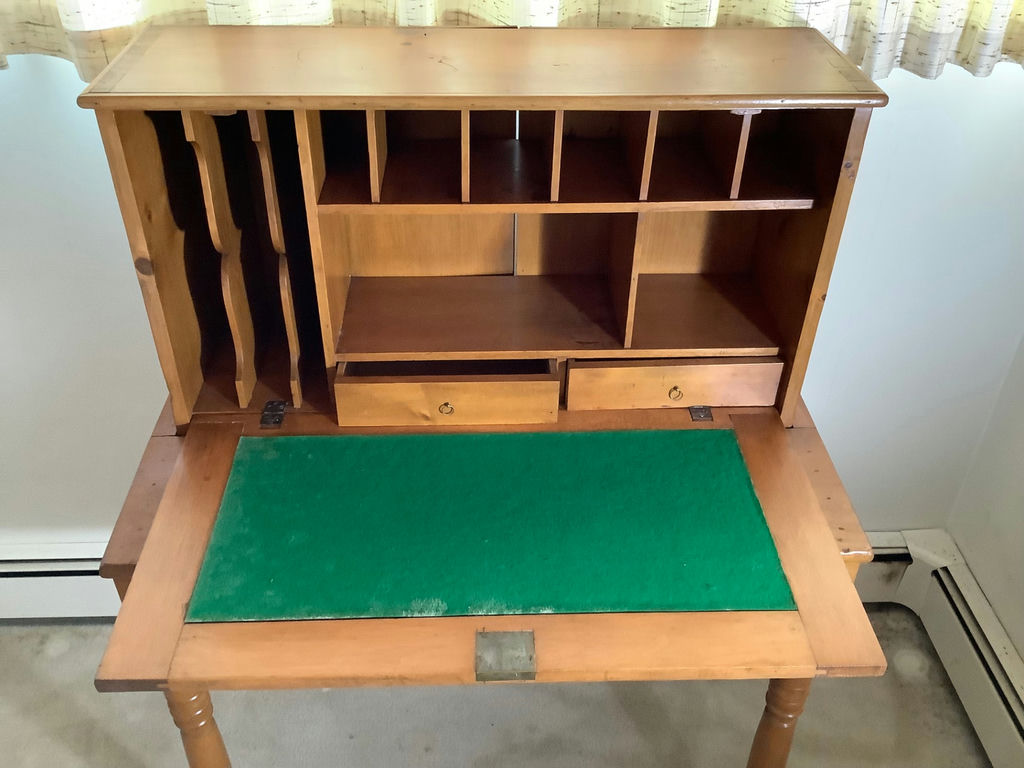 Antique Pine Plantation Desk - image 4 of 7