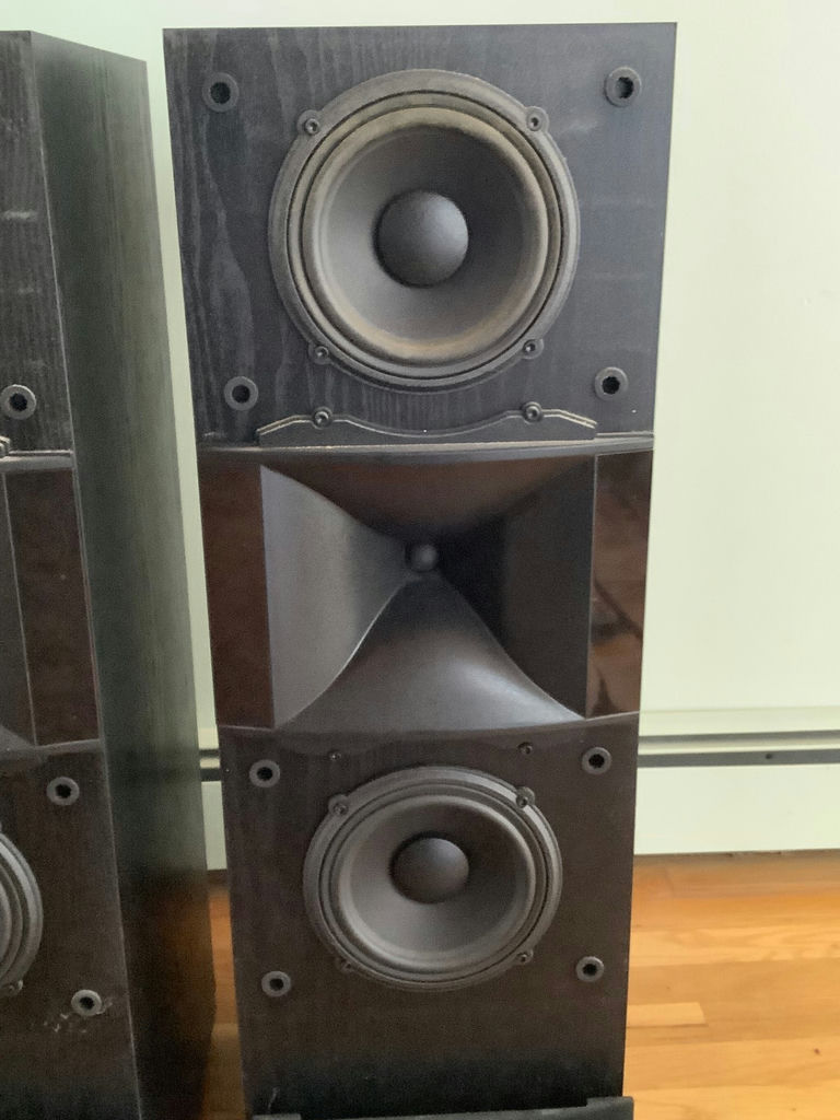 JBL SVA1600 Tower Loudspeakers - image 5 of 5
