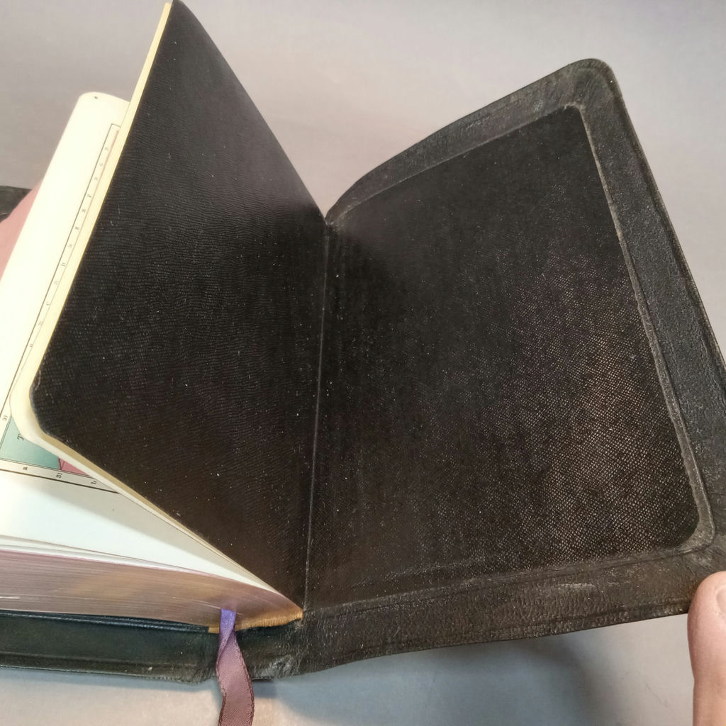 Antique Bibles - image 9 of 35