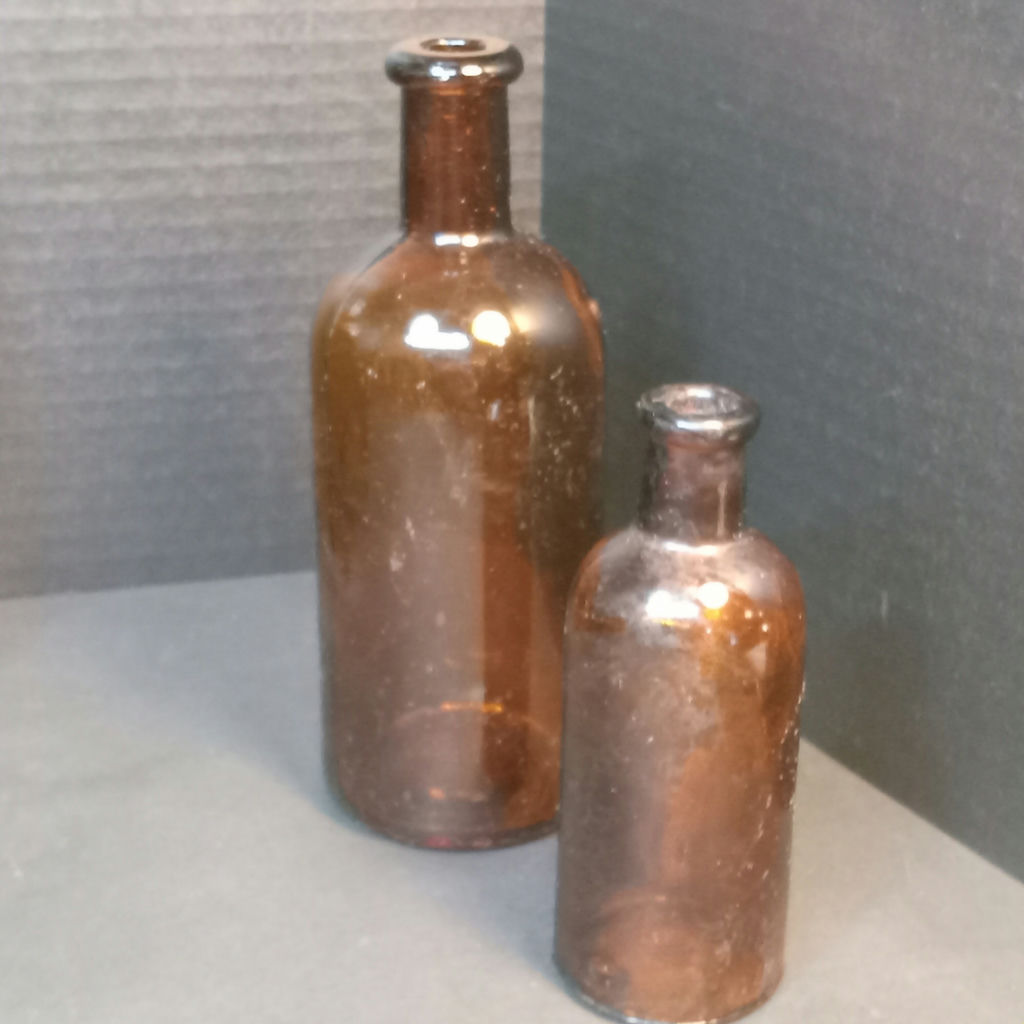 Antique Amber Glass Bottles - image 5 of 15