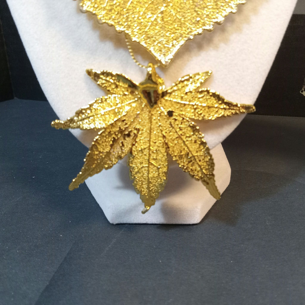 Vintage Land & See Inspired Jewelry - image 2 of 16