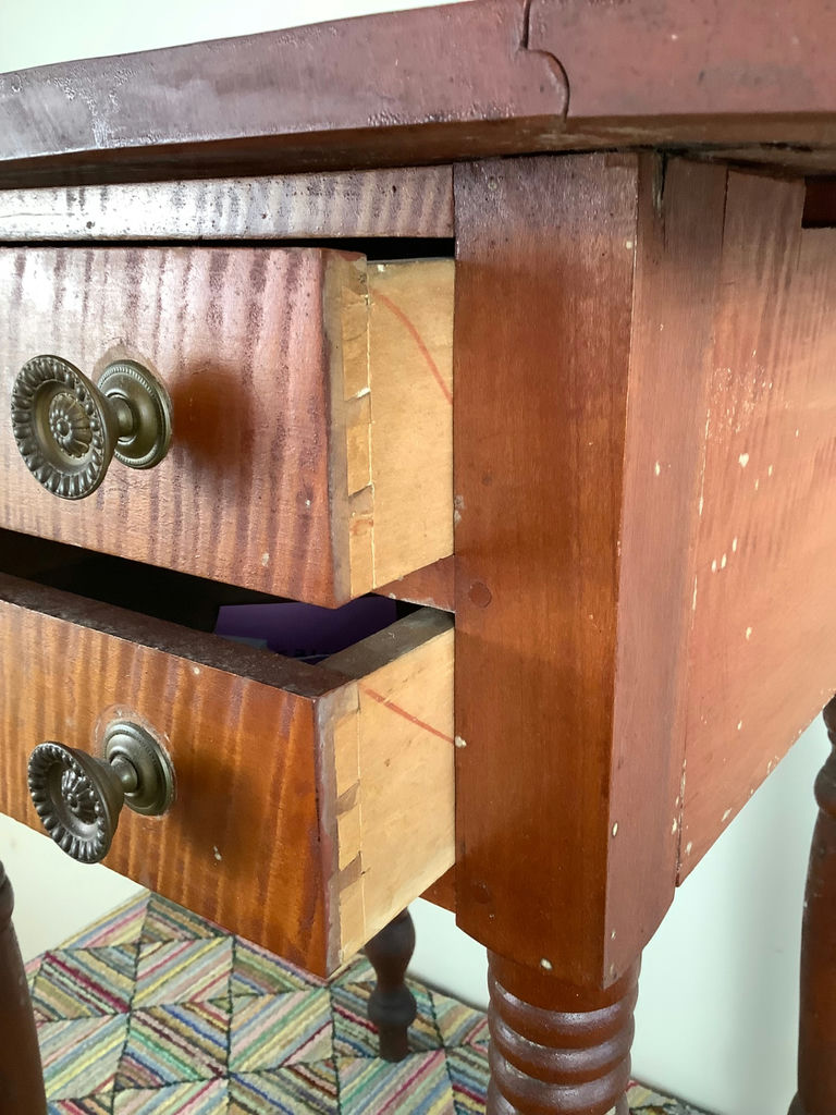Antique Drop Leaf Occasional / Side Table - image 4 of 5