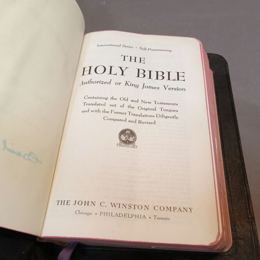Antique Bibles - image 6 of 35