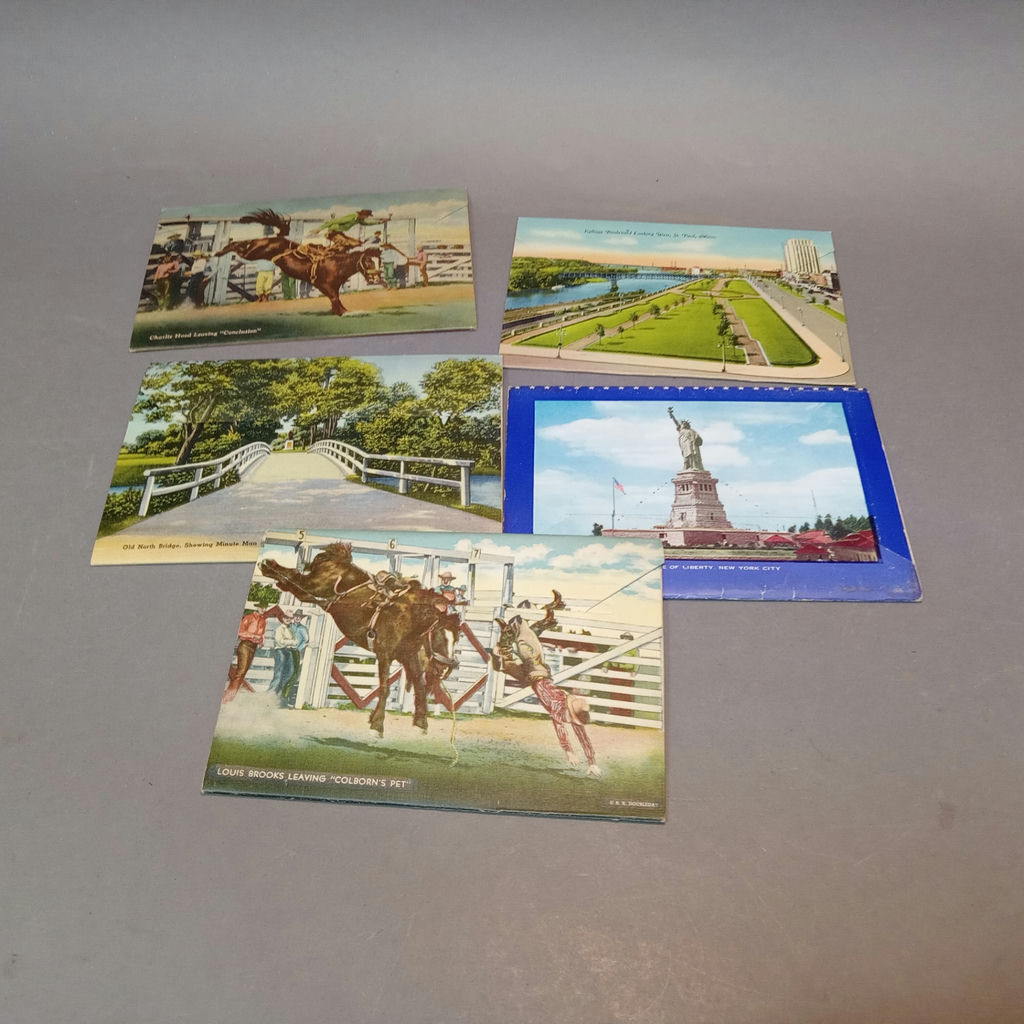 Vintage Souvenir Folders - 1930s/1940s - image 11 of 14